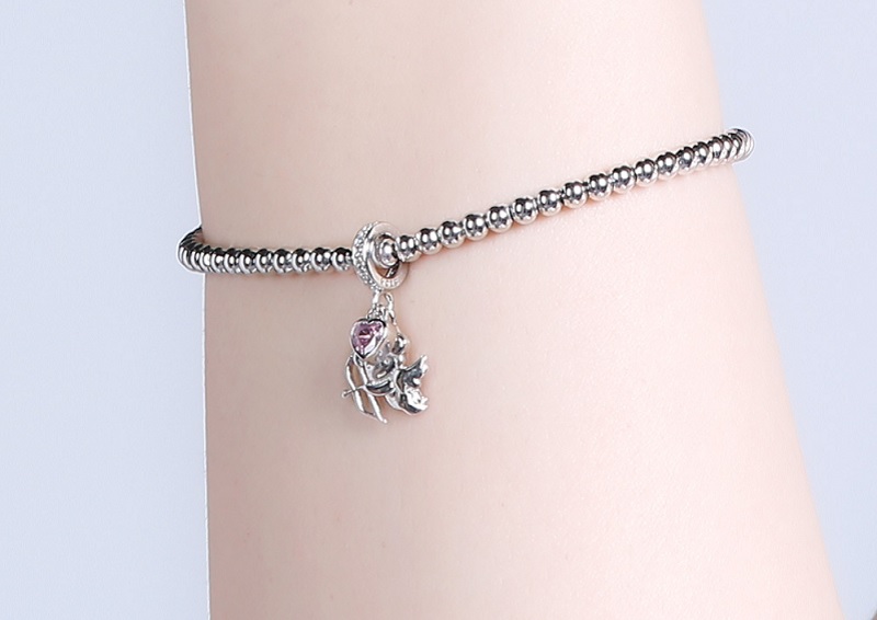 Thiết kế hình thần cupid ấn tượng